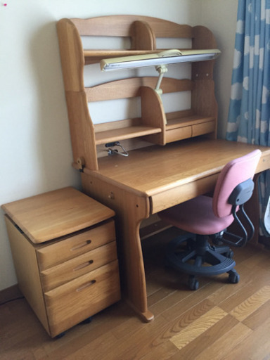 日本最級 学習机(大川家具) 椅子付き 学習机