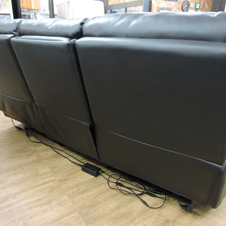 (Y)札幌 北大前 引取 ニトリ 3人掛け本革電動リクライニングソファ ブラック 黒