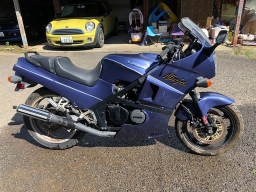 GPZ400Rレストアor部品取り