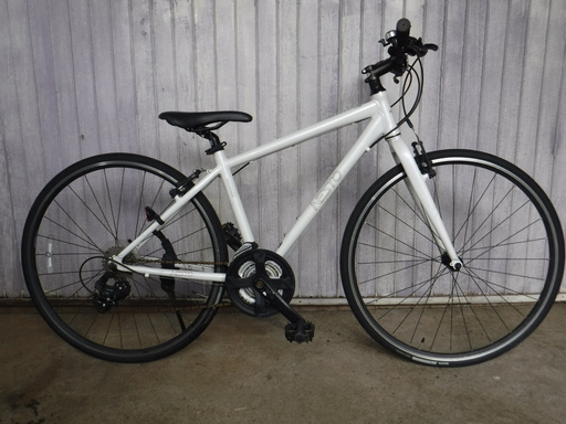 NESTOのクロスバイク　中古自転車　241