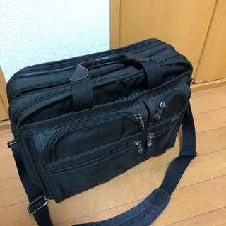 TUMI ビジネスカバン 