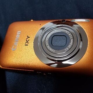 Canon コンパクトデジタルカメラ IXY210F