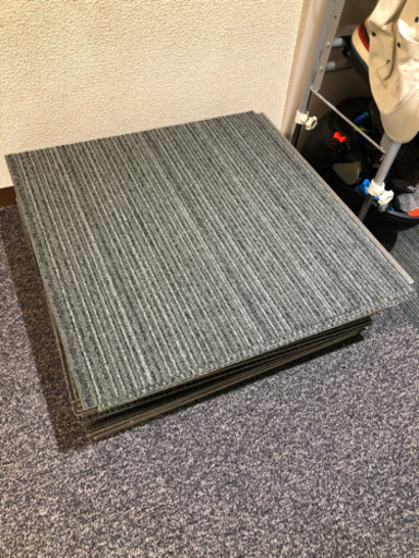 タイルカーペット 50×50 5000→3500円