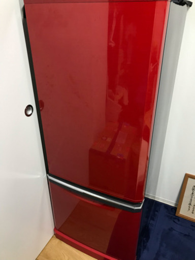 三菱の赤い冷蔵庫‼️