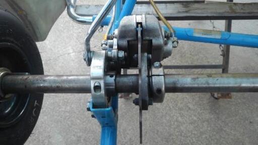 レーシングカート 折り畳み 収納タイプ スタンド タテ型 カデット レーシングカート 折り畳み 収納タイプ スタンド タテ型