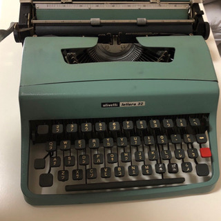 【希少】カタカナ タイプライターLettera 32 お譲りします。