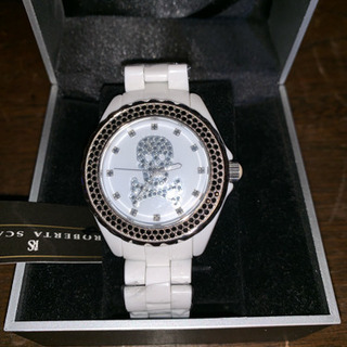 ロベルタスカルパ白メタルバンド腕時計新品箱付き