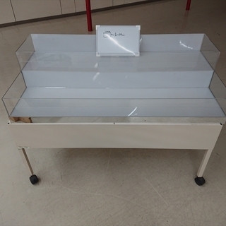 什器/ディスプレイ台/横幅1200×高さ840×奥行600mm（約）