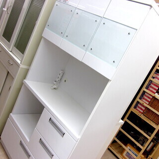収納家具 入江木工の3枚扉レンジボードをご紹介！