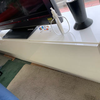 テレビ台 。。。)