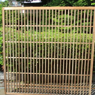 格子戸2枚　古民具　店飾り　仕切り 格子戸2枚 古民具 店飾り 仕切り