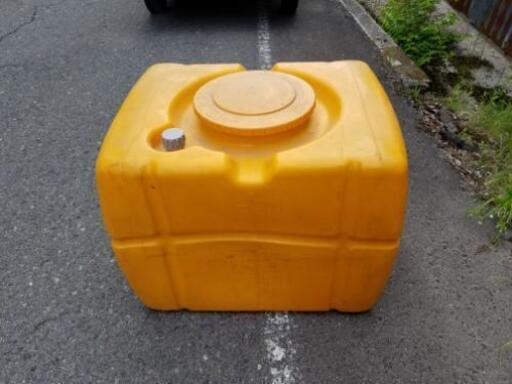 中古農業用タンク　300L
