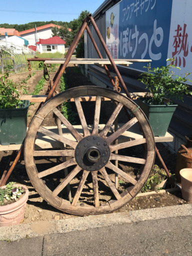 馬車車輪、大砲の馬車の車輪