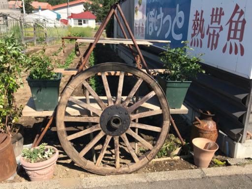 馬車車輪、大砲の馬車の車輪