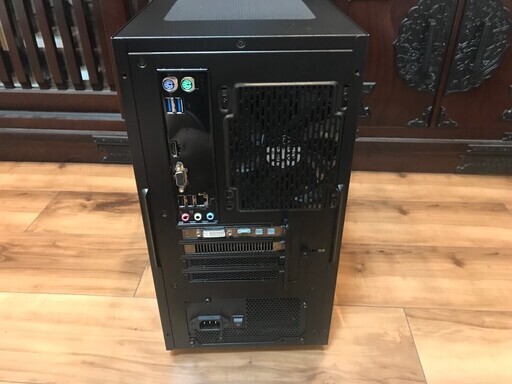 カスタムパソコン mATX compact PC