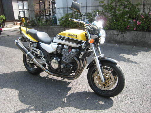 ★★★ヤマハ XJR1200 4KG 限定カラー　車検2021年3月迄