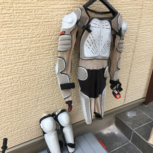 プロテクター ダイネーゼ MTB マウンテンバイク モトクロス 【公式通販】