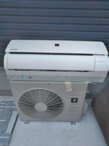 最新18年製　プラズマクラスターエアコン　AY-H22S-W