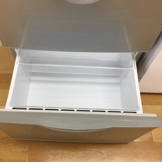 安心の6ヶ月保証付！2010年製 SANYO（サンヨー）の255L3ドア冷蔵庫
