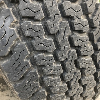 225/80R15 アルミホイール付きタイヤ