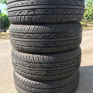 165/55r14 社外ホイール付き4本セット 14X4.5J ET45 4X100 バリ溝 夏タイヤ ハンコック VENTUS V8RS 美品 2014年製 管理番号61303 165/55r14 社外ホイール付き4本セット 14X4.5J ET45 4X100 バリ溝 夏タイヤ