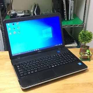富士通 ノートパソコン 新品SSD メモリ4GB office2019 Windows10