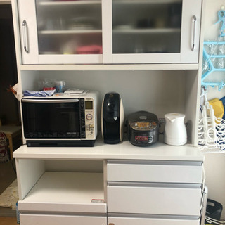 120cm幅 ニトリのソフトクローズ 食器棚 キッチンボード