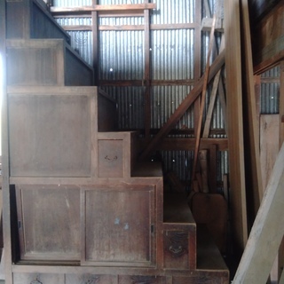 骨董 箪笥階段（江戸末期から明治時代）