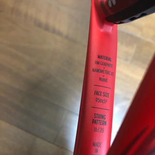 【美品】テニスラケット YONEX VCORE 95レッド