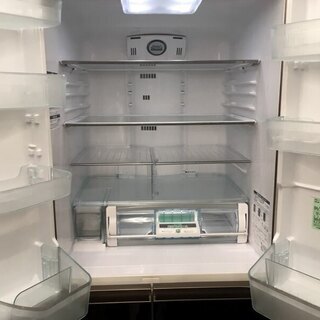 安心の6ヶ月保証つき【トレファク入間店】HITACHIの6ドア冷蔵庫のご