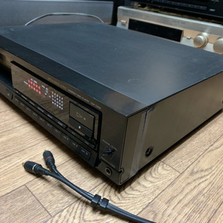 SONY  COMACT DISC PLAYER・CDP-C90...