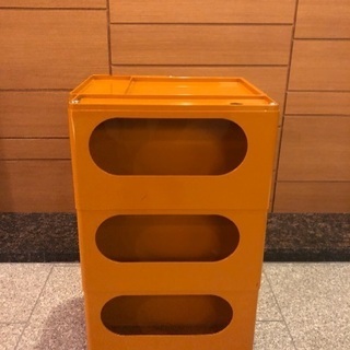 【受付中】送料無料 美品 希少カラー イタリア B-LINE ビーライン EU正規品 3段5トレイ Joe Colombo Boby Wagon ジョー コロンボ イームズ ハーマンミラー ネルソン コルビジェ 黄色 オレンジイエロー デザイン家電、デザイン家具多数出品中です。 出品リストよりご覧ください。  