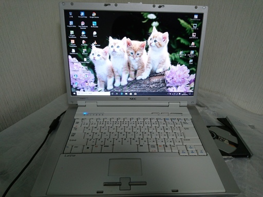 【取引中】　NEC　 LaVie　Windows10　15インチ・ホワイト160GB　4G