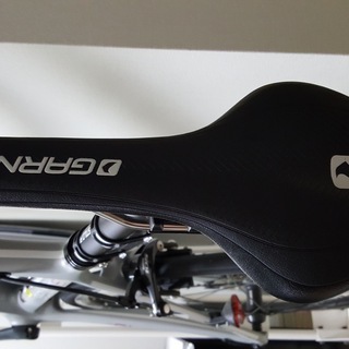 【低走行・美品】GARNEAU GENNIX E1 SPORTS