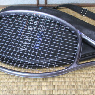 テニスラケット　ヨネックス　RQ-170　ケース入り　硬式用