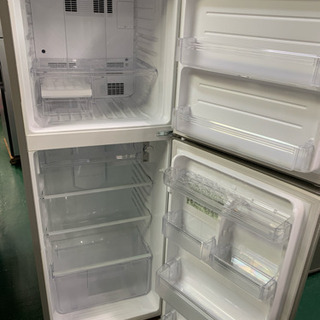 新生活応援セール！！！！ 中古 シャープ 冷蔵庫 228L 2013年製 SJ-23W