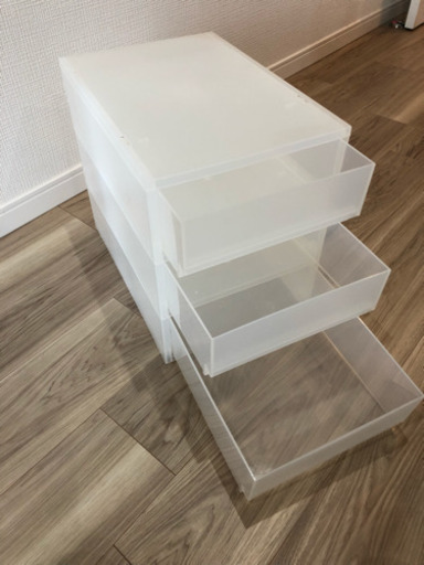 無印良品 ポリプロピレンケース 引出式 浅型 ３段ｖ 約幅２６ 奥行３７ 高さ３２ ５ｃｍ ごろー 南行徳の収納家具 収納ケース の中古あげます 譲ります ジモティーで不用品の処分