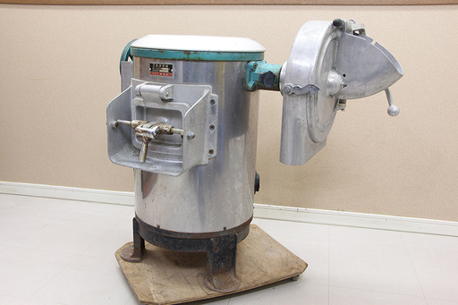 万能調理器 ジャガイモ 皮剥き スライス(6UJ542Yw)