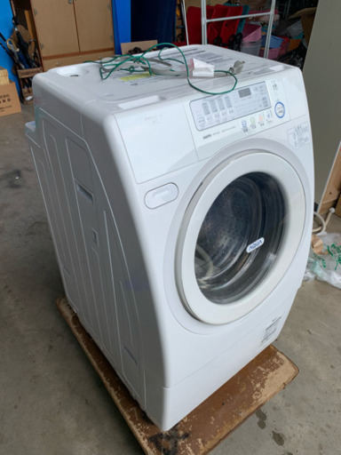 【取引中】2010年式 ドラム式洗濯 ドラム式洗濯機 9㎏ AWD-AQS3-R