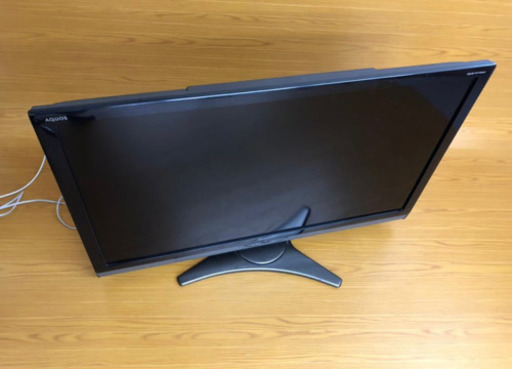 SHARP AQUOS　液晶テレビ46V型 LC-46SE1 LED AQUOS　46インチ　2010年製 リモコン、取説付き