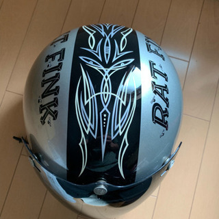 ラットフィンク メタル フレーク ヘルメット シルバー RAF386 RAT FINK ジェット フリーサイズ ハーレー チョッパー 4ミニ 通勤 通学 未使用ラット フィンク メタル フレーク ヘルメット RAT FINK シルバー