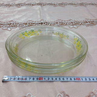 パイレックス 花柄  25cm耐熱ガラス平皿 3枚