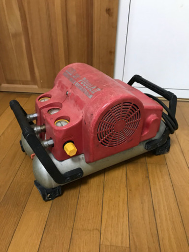 MAX エアーコンプレッサー