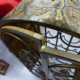 手稲リサイクル 金属製 アンティーク調 ワインセラー ￥21800-