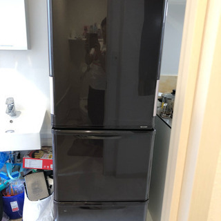 【値下げ】大人気 シャーププラズマクラスター両開き冷蔵庫