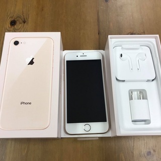 新品 iPhone8 64GB ゴールド 