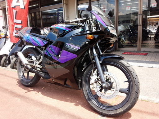NO.2743　ＴＺＲ５０　水冷２サイクル７．２馬力エンジン　６速ギヤ　ブラック　☆彡