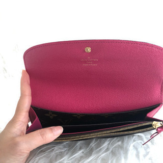 ルイヴィトン モノグラム長財布エミリー