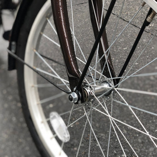 ド新品！落ち着いたブラウンメタリック 20インチ6段変速 折り畳み自転車！