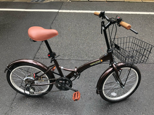 ド新品！落ち着いたブラウンメタリック 20インチ6段変速 折り畳み自転車！